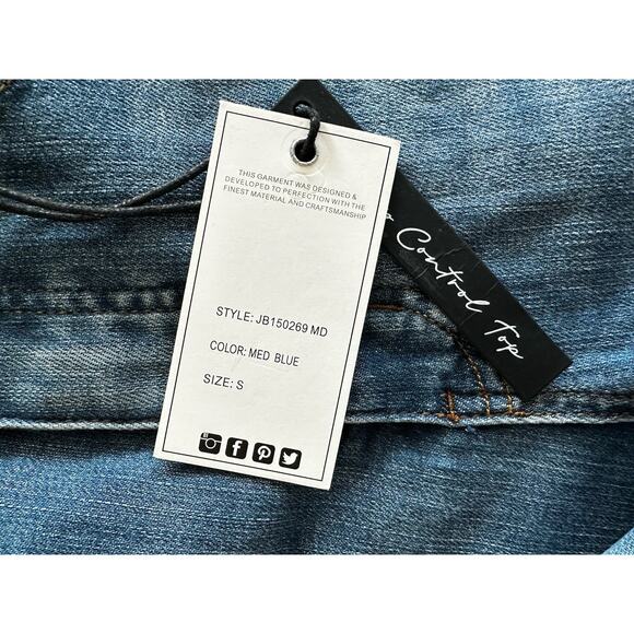 New Judy Blue Medium Blue Double Button Control Top Denim Jean Shorts Size Small - Picture 3 of 7